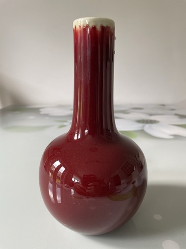 Eine chinesische rot - , glasierte